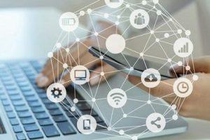 Află cum inteligența artificială te protejează, dar și ce riscuri aduce